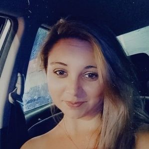 Meet your Posher, Misti